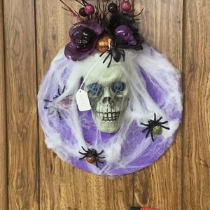 Inside halloween wall decor
